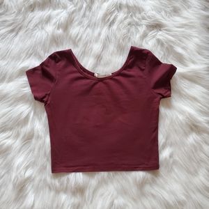 CROPPED MAROON SHORT SLEEVE TEE